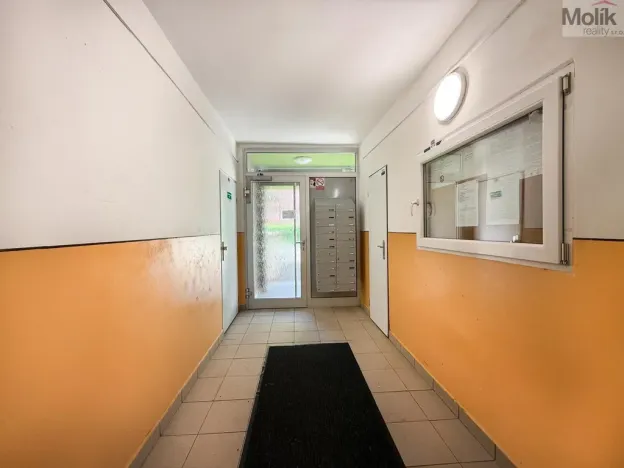 Prodej bytu 1+1, Bílina - Teplické Předměstí, Sídliště Za Chlumem, 35 m2