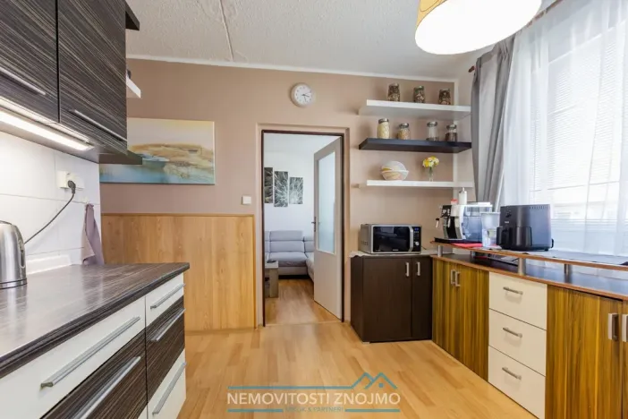 Prodej bytu 3+1, Hodonice, Sídliště, 71 m2