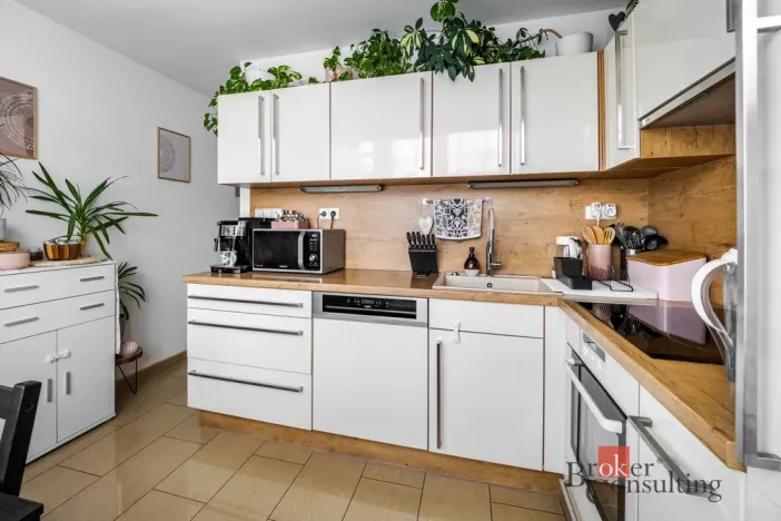 Prodej bytu 2+1, České Budějovice - České Budějovice 3, Lipenská, 60 m2
