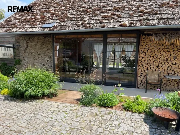 Prodej rodinného domu, Dolany - Véska, 382 m2