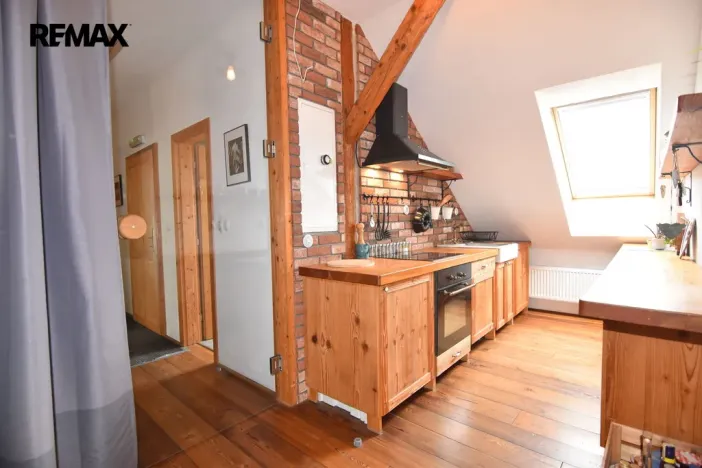 Prodej rodinného domu, Dolany - Véska, 382 m2