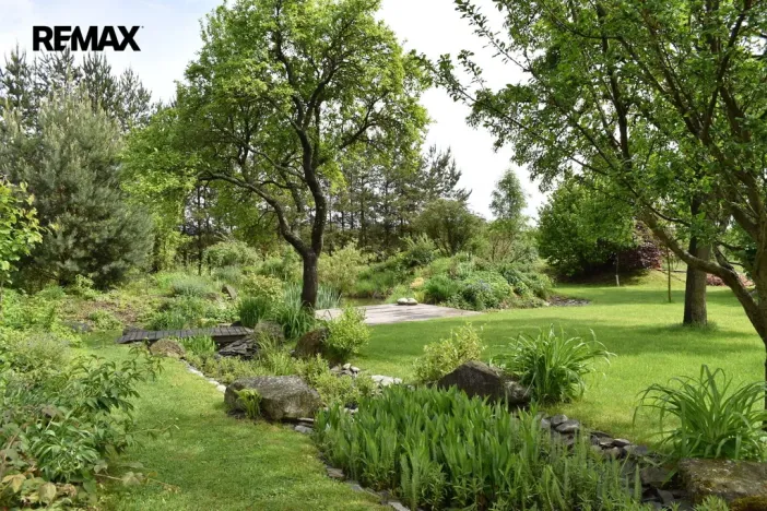Prodej rodinného domu, Dolany - Véska, 382 m2