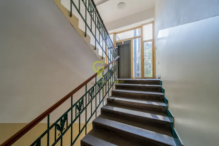 Pronájem bytu 1+kk, Praha, Jaromírova, 37 m2