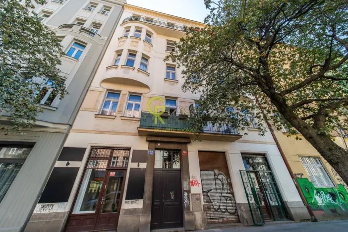 Pronájem bytu 1+kk, Praha, Jaromírova, 37 m2