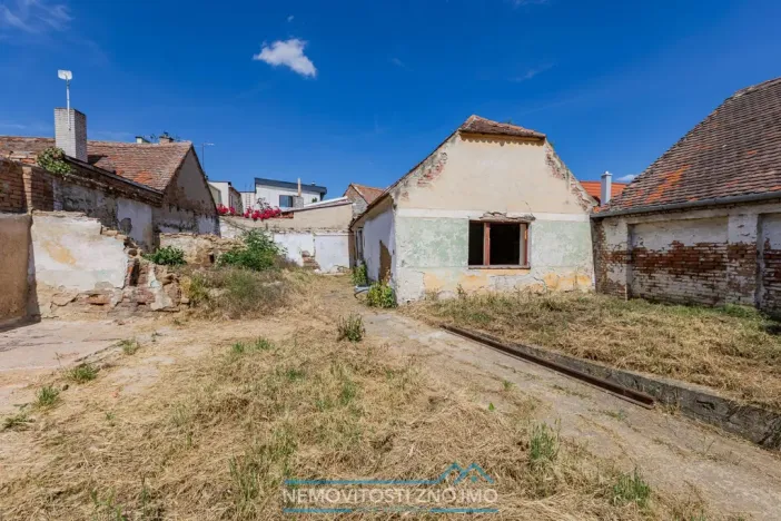 Prodej rodinného domu, Kuchařovice, Prostřední, 73 m2