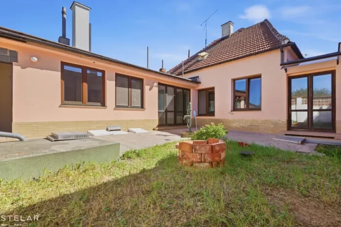 Prodej rodinného domu, Rajhrad, Masarykova, 240 m2