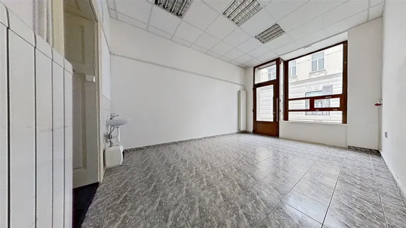 Pronájem kanceláře, Prostějov, nám. Edmunda Husserla, 19 m2