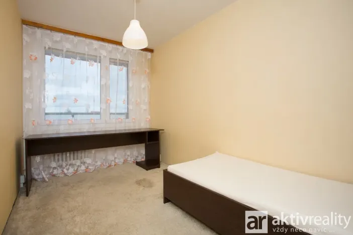 Pronájem bytu 3+1, Neratovice, nám. Republiky, 72 m2