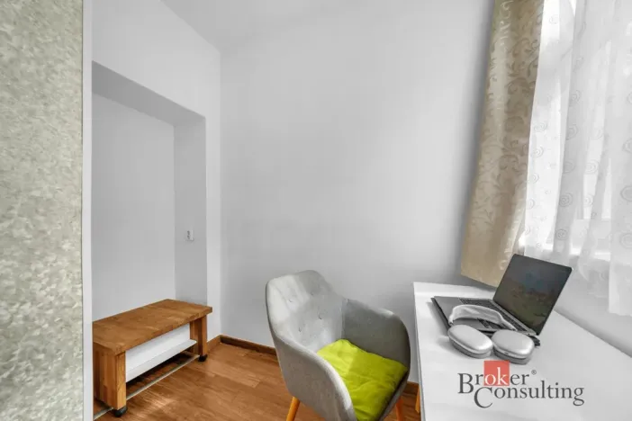Prodej bytu 1+kk, Praha - Bubeneč, N. A. Někrasova, 50 m2