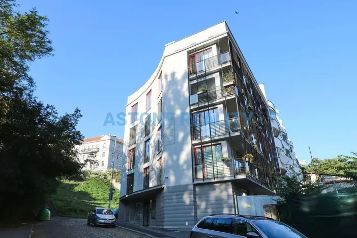 Pronájem bytu 2+kk, Praha - Vršovice, Košická, 69 m2