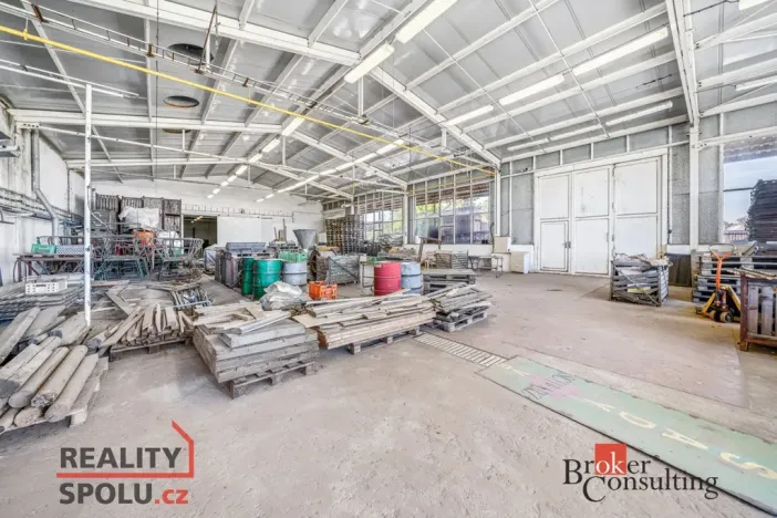Pronájem skladu, Břasy, 980 m2