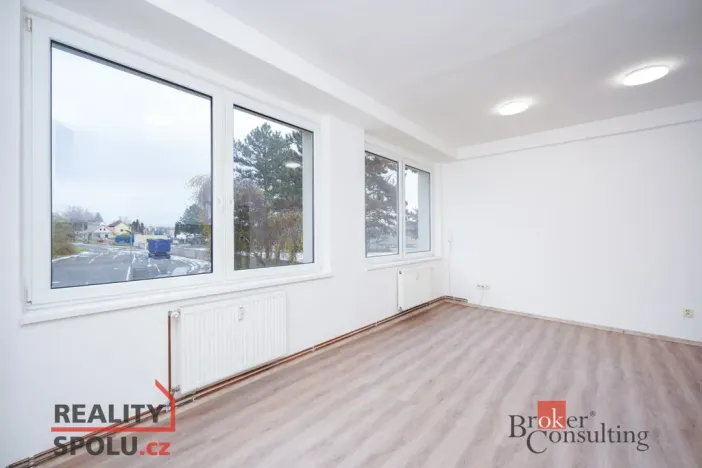 Pronájem bytu 2+kk, Mlékojedy, 51 m2