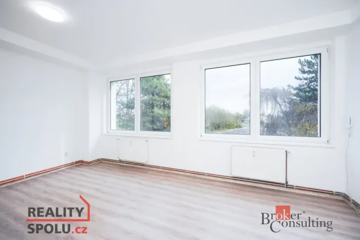 Pronájem bytu 2+kk, Mlékojedy, 51 m2