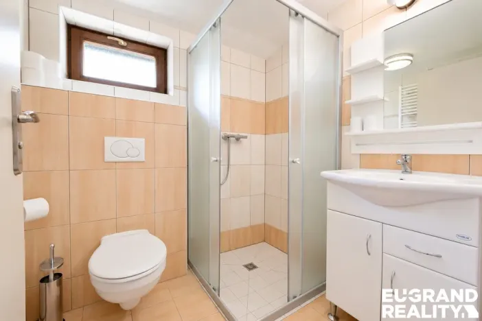 Prodej ubytování, Krásná Lípa, Jugoslávská, 271 m2