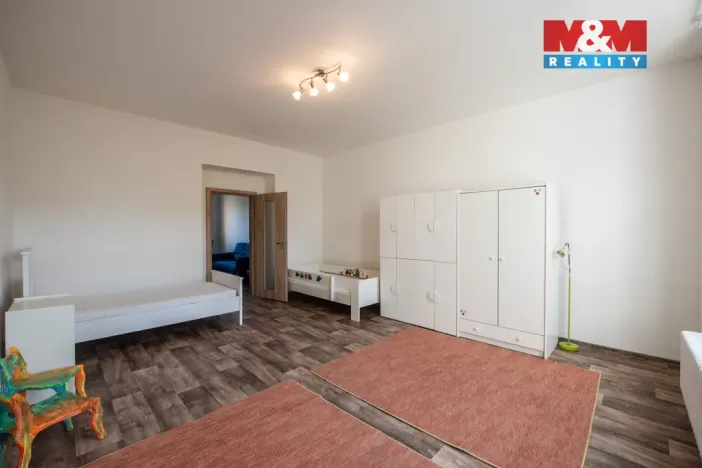 Pronájem bytu 3+1, Hradec Králové - Kukleny, Pražská třída, 85 m2