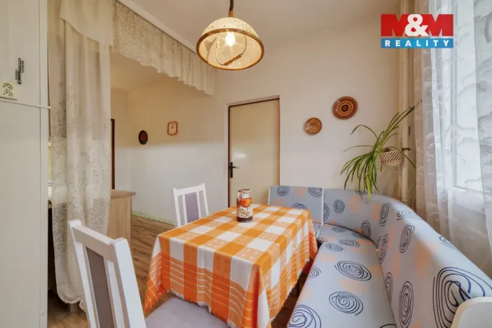 Pronájem bytu 2+1, Mariánské Lázně - Úšovice, Hroznatova, 60 m2
