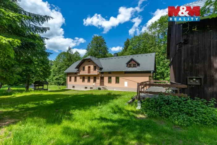 Prodej rodinného domu, Hamry, 392 m2