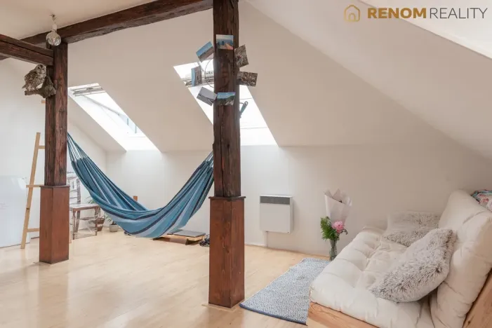 Pronájem bytu 1+kk, Šternberk, Komenského, 30 m2