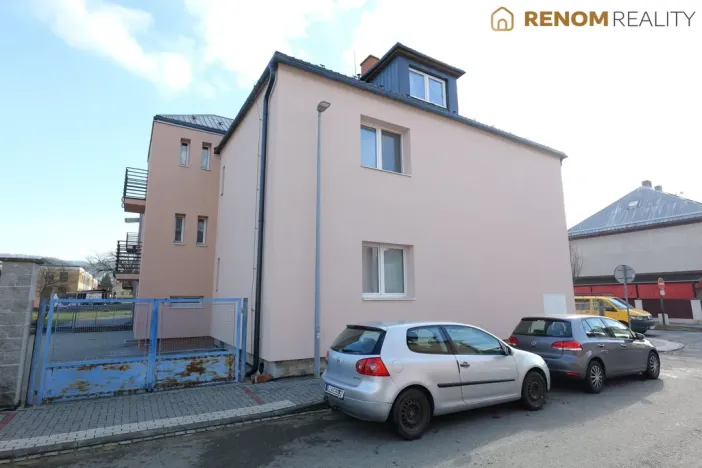 Pronájem bytu 1+kk, Šternberk, Komenského, 30 m2