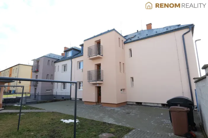 Pronájem bytu 1+kk, Šternberk, Komenského, 30 m2