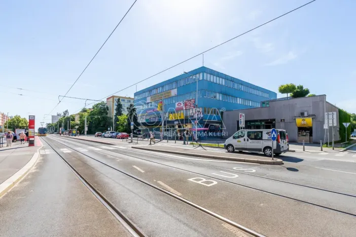 Prodej bytu 2+1, Praha - Veleslavín, Na Petřinách, 55 m2
