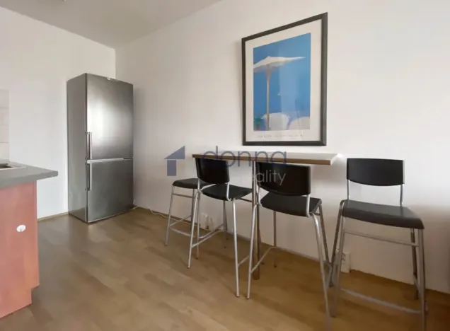 Pronájem bytu 2+kk, Praha, Ovčí hájek, 45 m2