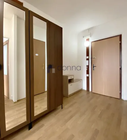 Pronájem bytu 2+kk, Praha, Ovčí hájek, 45 m2