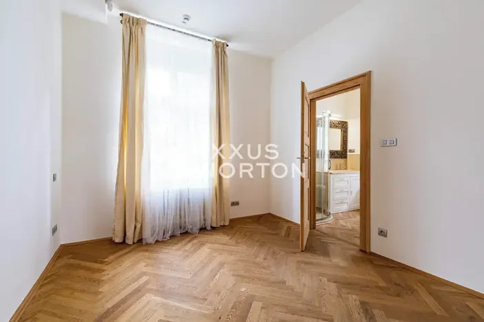 Pronájem bytu 4+1, Praha - Vinohrady, Hradešínská, 120 m2