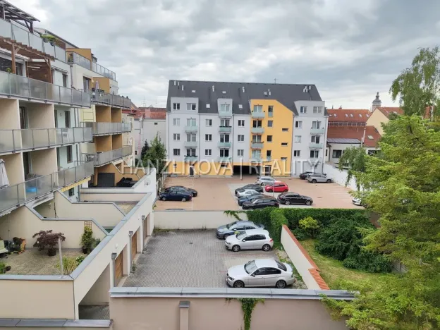 Pronájem bytu 3+kk, České Budějovice - České Budějovice 3, B. Smetany, 78 m2