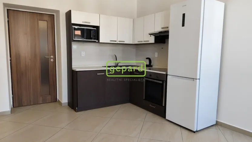 Pronájem bytu 2+kk, Brno - Husovice, Svitavská, 44 m2