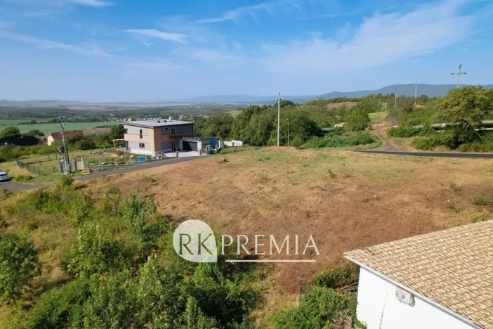 Prodej pozemku pro bydlení, Zabrušany - Straky, 1535 m2