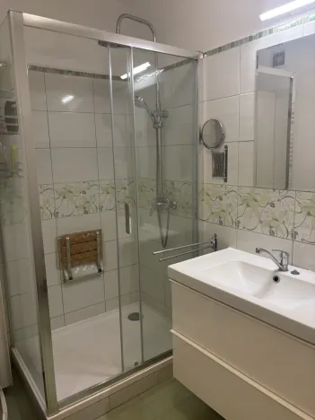 Pronájem bytu 3+1, Pardubice, Jožky Jabůrkové, 80 m2