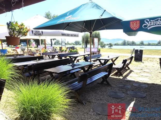 Prodej restaurace, Pasohlávky, 166 m2