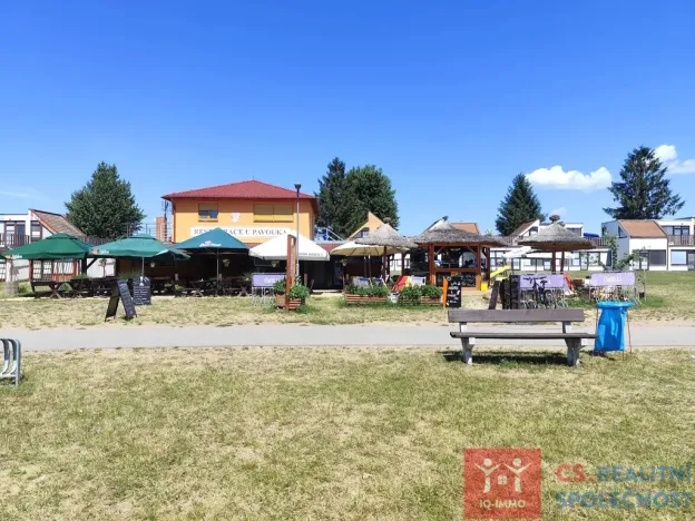Prodej restaurace, Pasohlávky, 166 m2