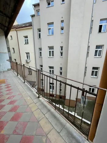Pronájem bytu 3+1, Praha - Žižkov, Seifertova, 80 m2