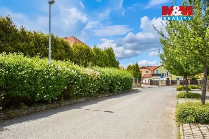 Prodej rodinného domu, Tachlovice, Sportovní, 312 m2