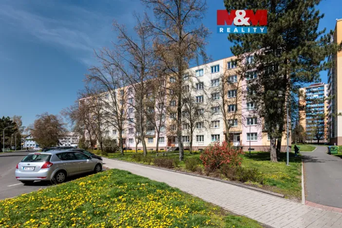 Prodej bytu 3+1, Chodov, Tovární, 65 m2