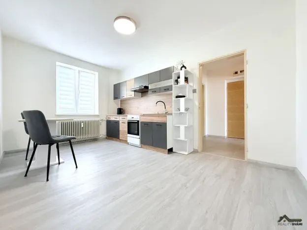 Pronájem bytu 1+1, Ostrava, Prostorná, 54 m2