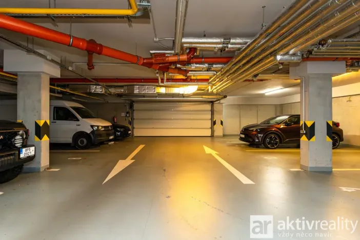 Pronájem bytu 1+kk, Praha - Modřany, Provázkova, 38 m2