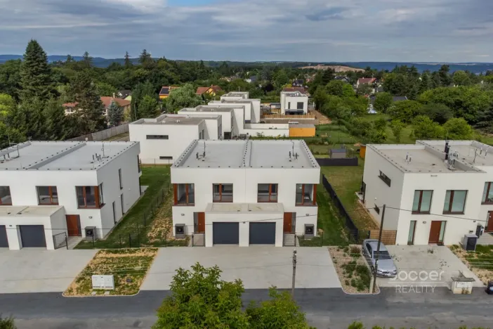 Pronájem rodinného domu, Ohrobec, Na širokém I, 171 m2