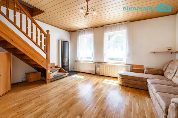 Prodej vícegeneračního domu, Kraslice, Pod nádražím, 259 m2