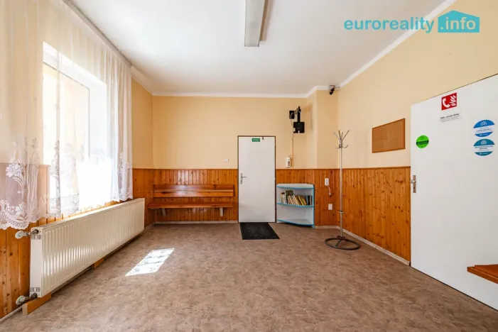 Prodej vícegeneračního domu, Kraslice, Pod nádražím, 259 m2
