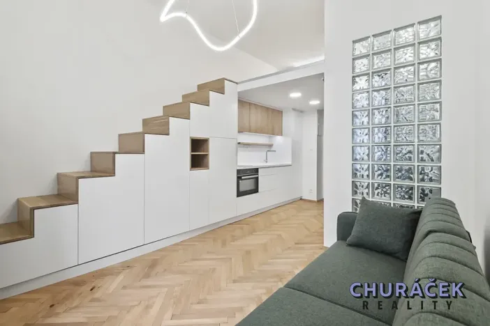 Pronájem bytu 1+kk, Praha - Nusle, Oldřichova, 20 m2