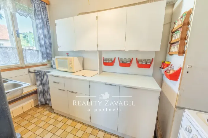 Prodej rodinného domu, Týnec nad Sázavou - Pecerady, 70 m2