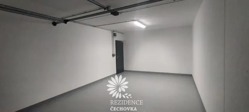 Prodej garáže, Havlíčkův Brod, Stromovka, 30 m2