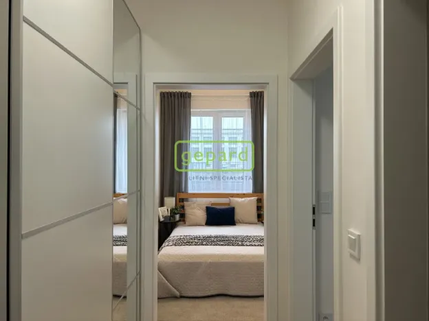 Pronájem bytu 2+kk, Praha, Arnošta Staňka, 31 m2