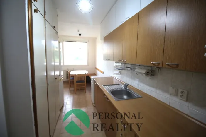 Pronájem bytu 3+1, Praha - Bohnice, Zelenohorská, 66 m2