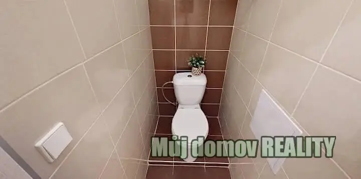 Pronájem bytu 2+kk, Praha - Karlín, Prvního pluku, 45 m2