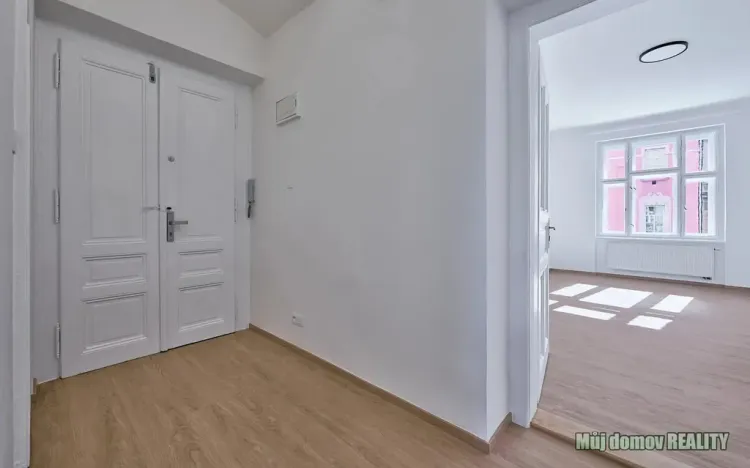 Pronájem bytu 2+kk, Praha - Libeň, Braunerova, 51 m2