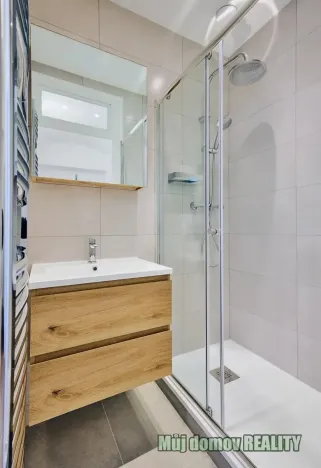 Pronájem bytu 2+kk, Praha - Libeň, Braunerova, 51 m2